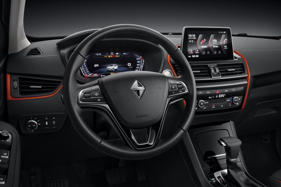 Панель приборов Borgward BX3 2019 года  (фото 4 из 6)